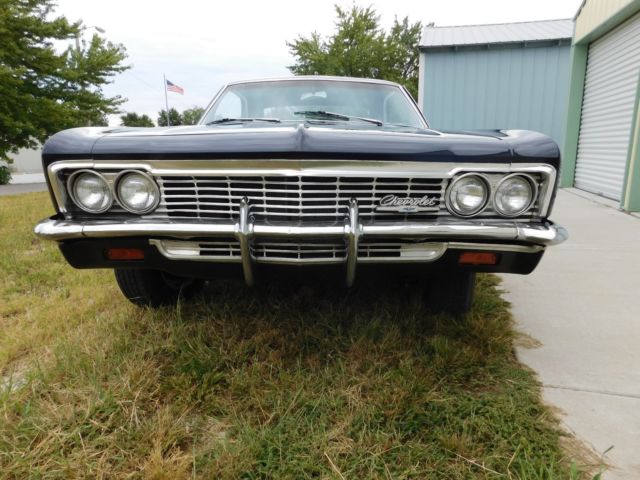 1966 Chevrolet Impala - photo 6