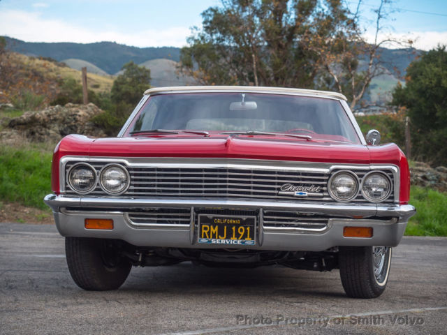 1966 Chevrolet Impala - photo 2