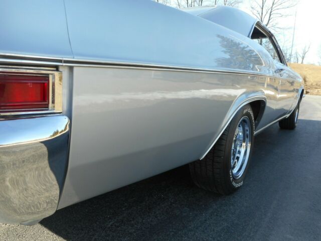 1966 Chevrolet Impala SS - photo 12