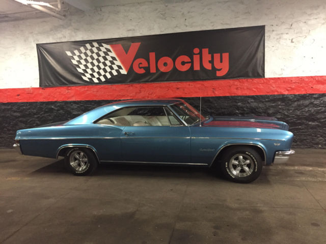1966 Chevrolet Impala - photo 2
