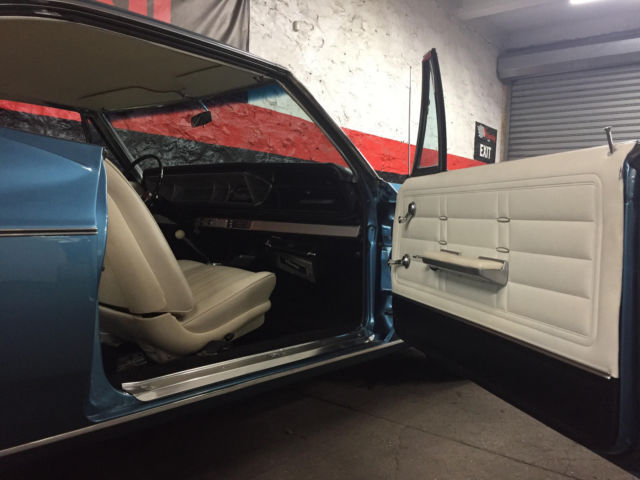 1966 Chevrolet Impala - photo 9