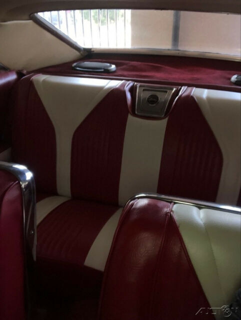 1966 Chevrolet Impala SS with Chrome Trimmed Original Bucket Seats - photo 8