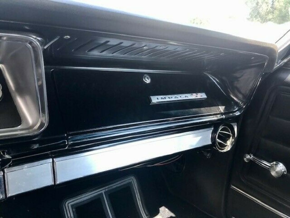 1966 Chevrolet Impala SS - photo 12