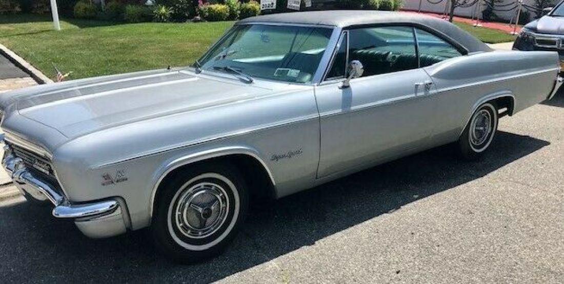 1966 Chevrolet Impala SS - photo 2