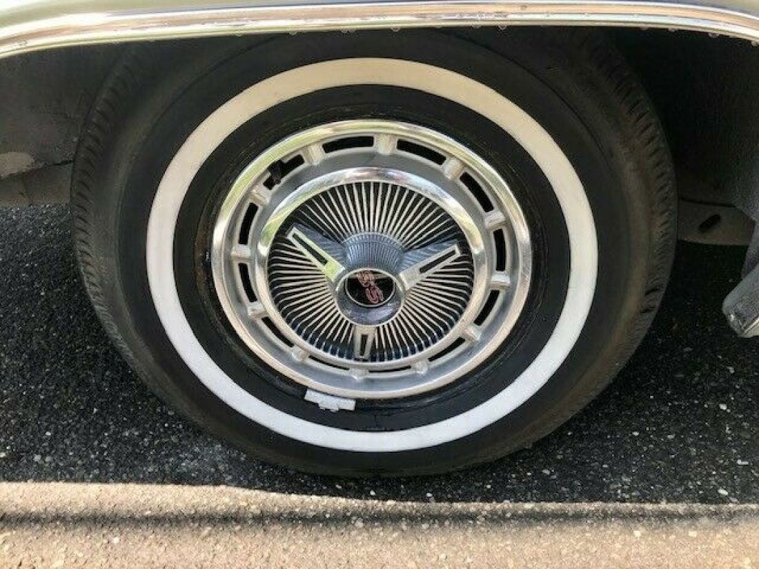 1966 Chevrolet Impala SS - photo 8