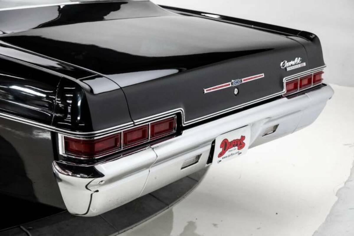 1966 Chevrolet Impala SS - photo 6