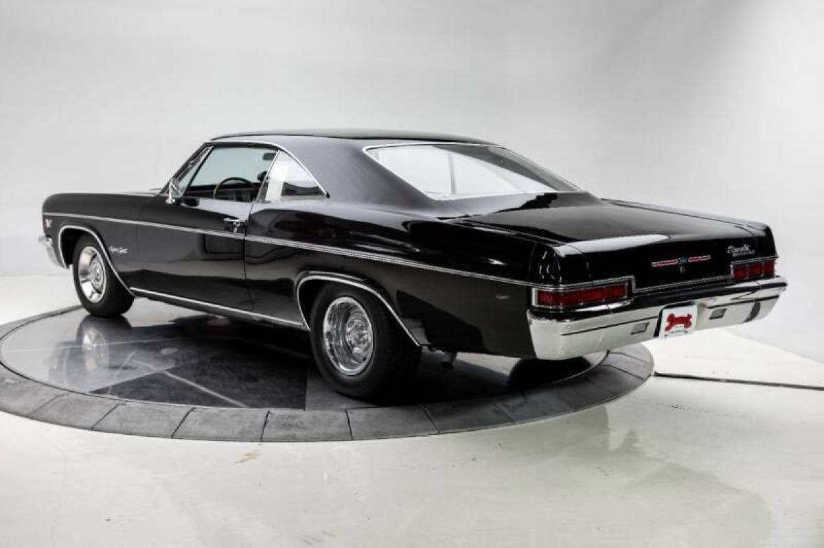 1966 Chevrolet Impala SS - photo 8