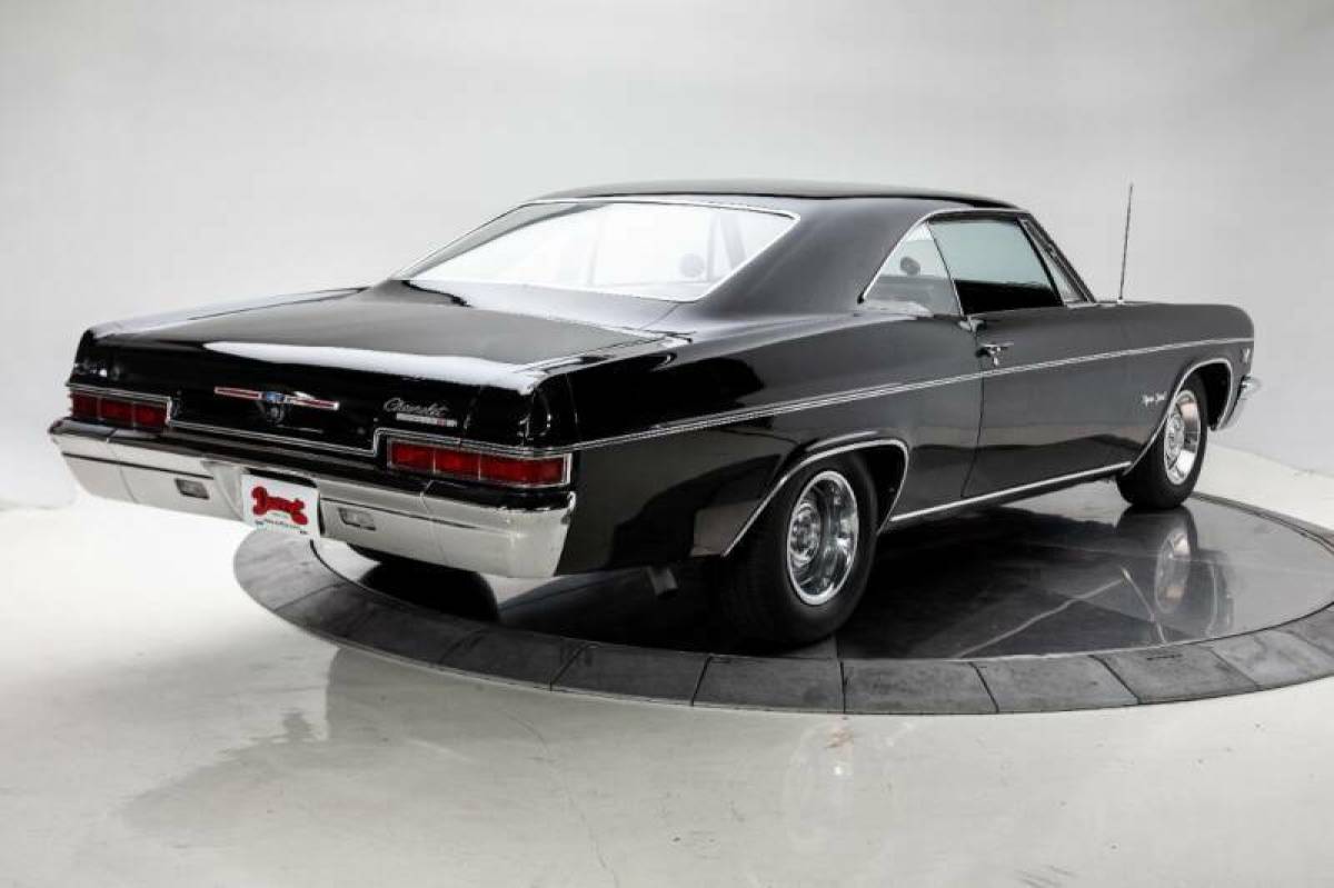 1966 Chevrolet Impala SS - photo 9