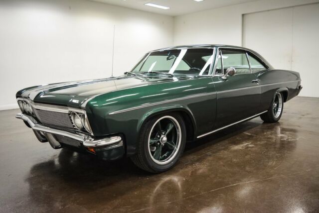 1966 Chevrolet Impala SS - photo 3