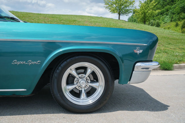 1966 Chevrolet Impala SS - photo 9