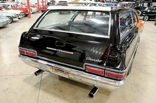 1966 Chevrolet Impala Station Wagon - photo 11