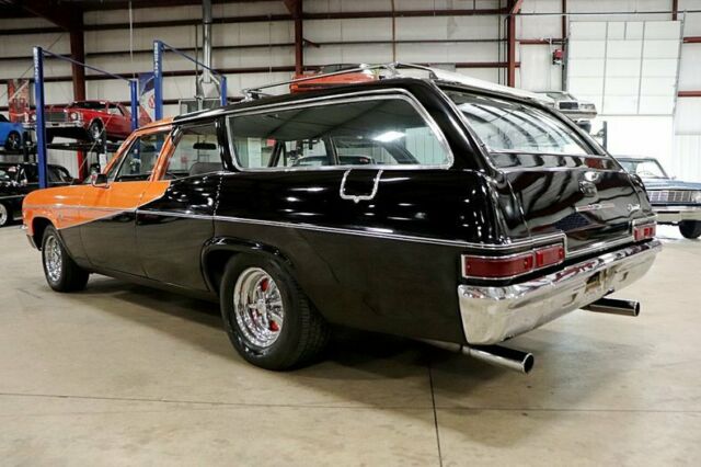 1966 Chevrolet Impala Station Wagon - photo 3