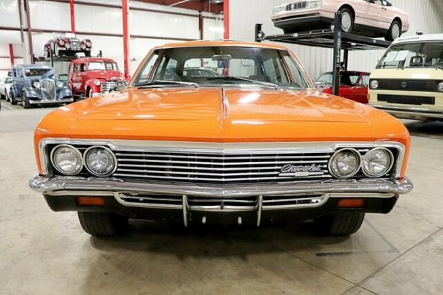 1966 Chevrolet Impala Station Wagon - photo 8