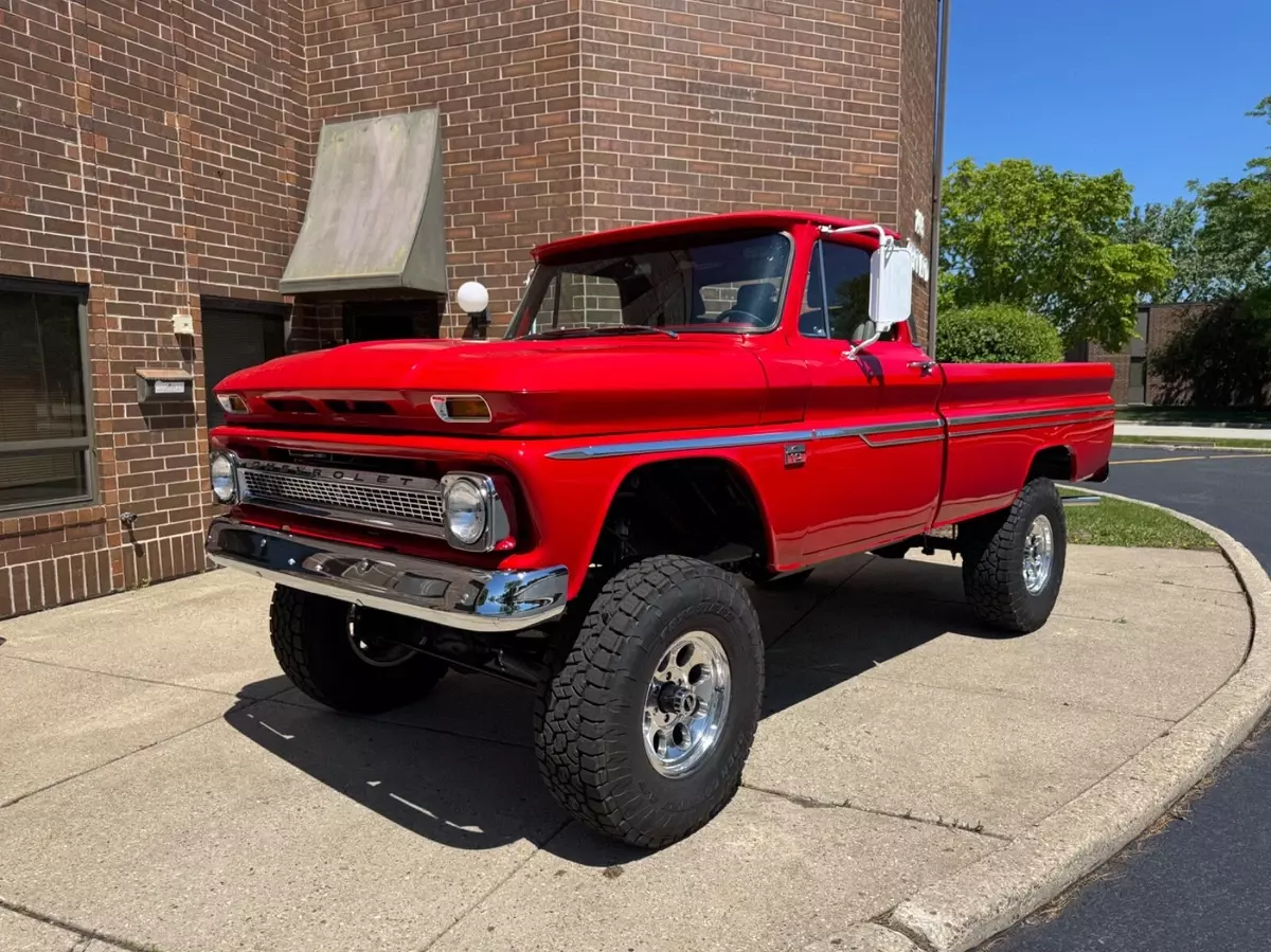 1966 Chevrolet k10 4x4 5.3L 4L60E AC Frame Off Dakota Digital WOW 1966 Chevrolet K10 - Frame Off - Loaded W/ Upgrades