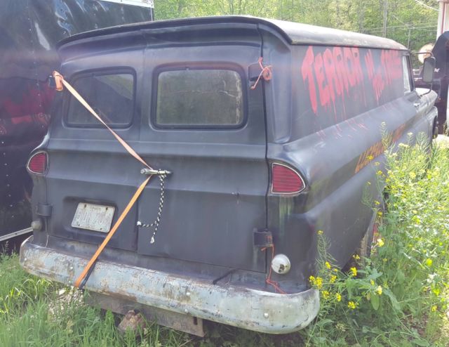 1966 Chevrolet Suburban - photo 4