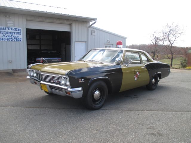 1966 Chevrolet Biscayne 2 DOOR