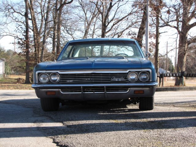 1966 Chevrolet Impala standard - photo 3