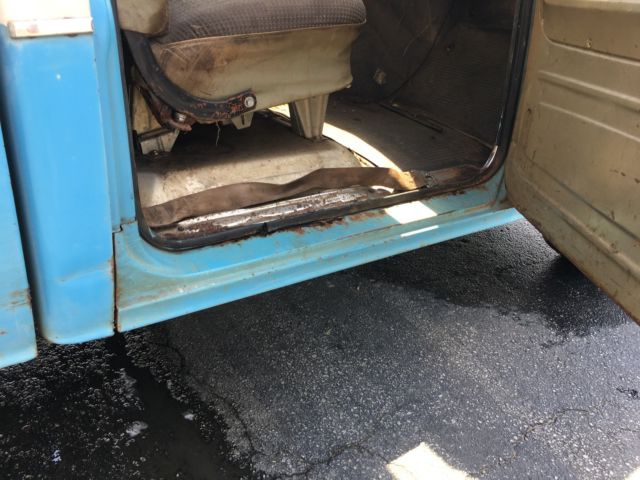 1966 Chevrolet C-10 Custom - photo 5