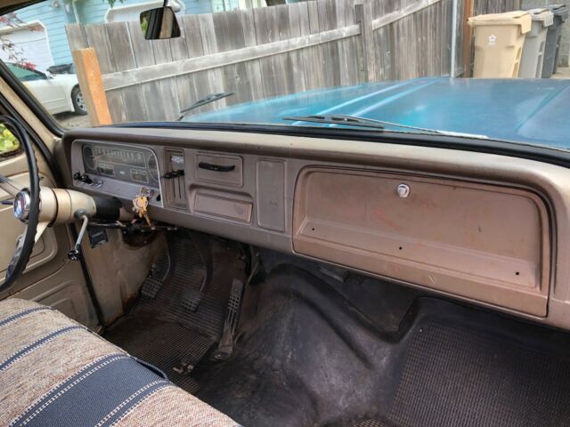 1966 Chevrolet C-10 Chrome & pinstripe - photo 8