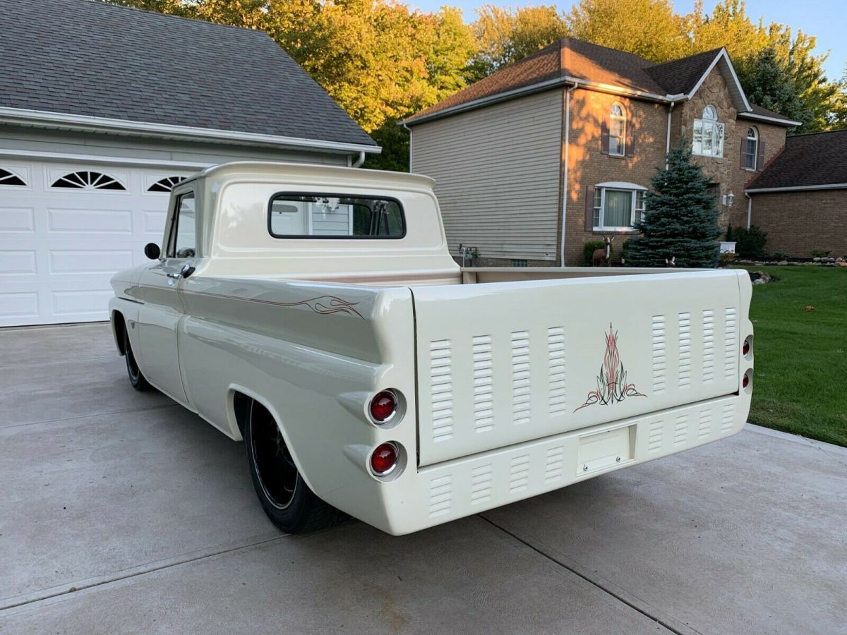 1966 Chevrolet C-10 Resto-Mod - photo 3