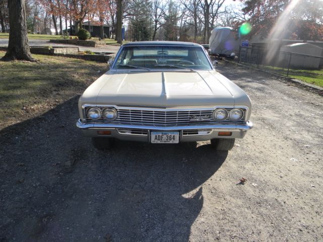 1966 Chevrolet Caprice CAPRICE CUSTOM COUPE - photo 2