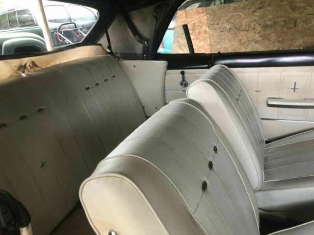 1966 Chevrolet Corvair - photo 4