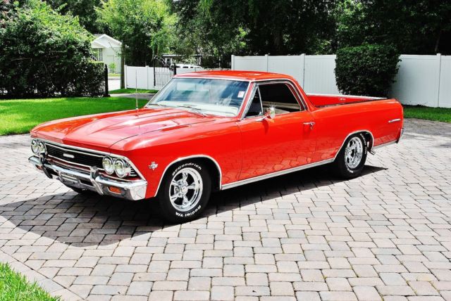 1966 Chevrolet El Camino Show car in everyway - photo 12