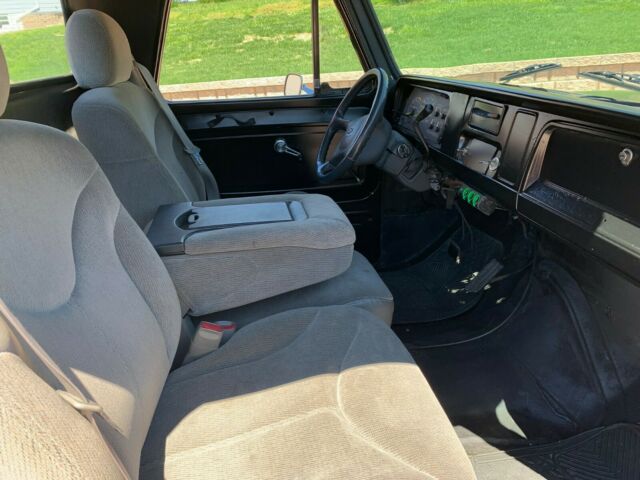 1966 Chevrolet C-10 Fleetside Shortbed C10 Badass Shop Truck - photo 13