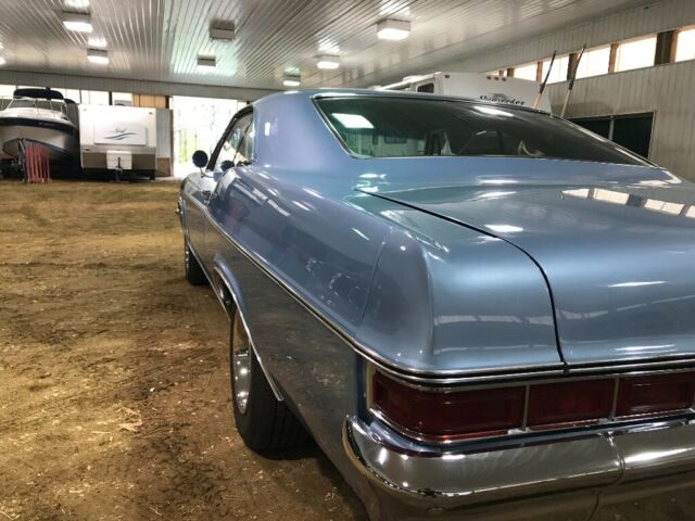1966 Chevrolet Impala 2 Door Coupe - photo 7