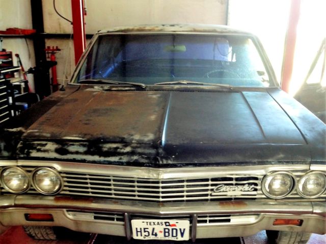 1966 Chevrolet Impala - photo 3