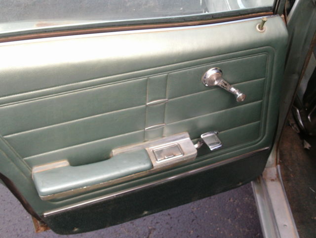 1966 Chevrolet Impala - photo 10