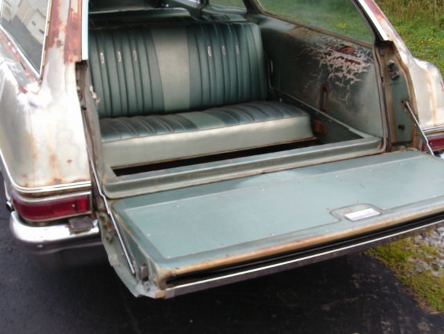 1966 Chevrolet Impala - photo 3