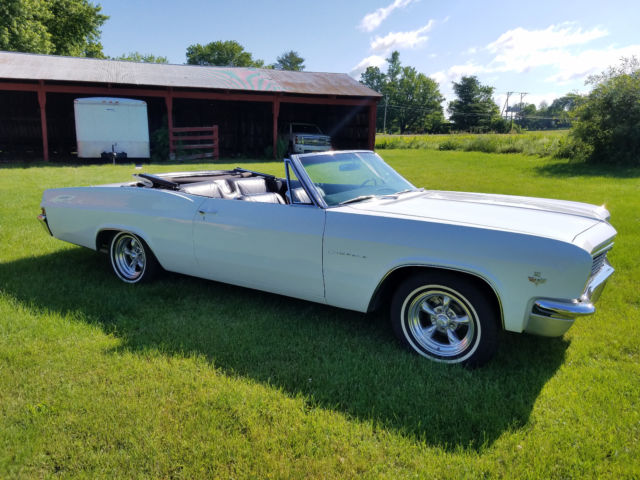 1966 Chevrolet Impala SS - photo 2