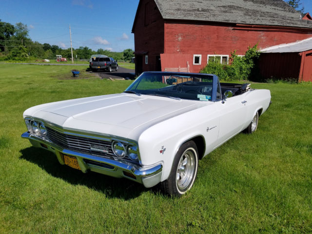 1966 Chevrolet Impala SS - photo 3