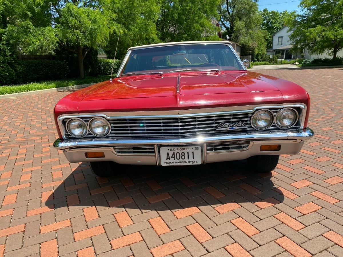 1966 Chevrolet Impala - photo 13