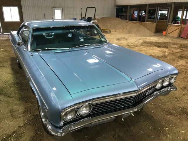 1966 Chevrolet Impala 2 door coupe - photo 3