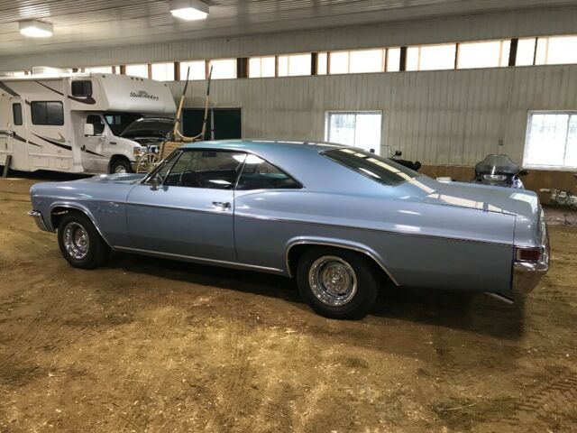 1966 Chevrolet Impala 2 door coupe - photo 4