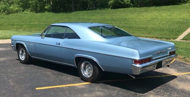 1966 Chevrolet Impala 2 door coupe - photo 5