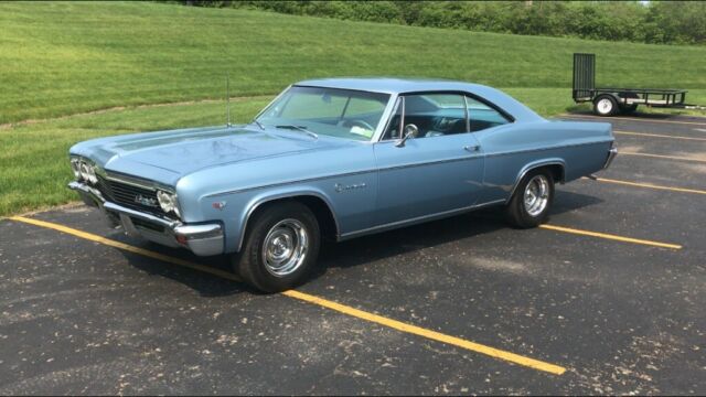 1966 Chevrolet Impala 2 door coupe - photo 7