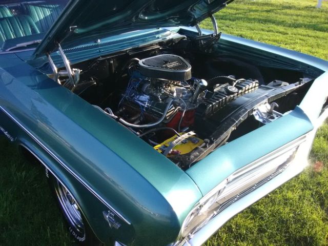 1966 Chevrolet Impala convertible - photo 5