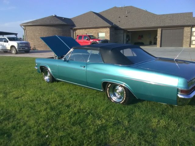 1966 Chevrolet Impala convertible - photo 7