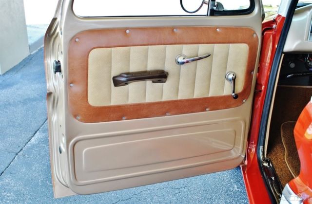 1966 Chevrolet C10 Custom Cab Big Window Stunning Restoration - photo 9