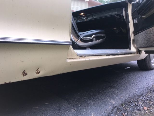 1966 Chrysler 300 Series - photo 13