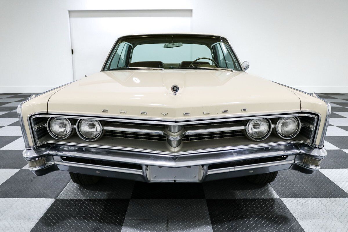1966 Chrysler 300 Series - photo 2
