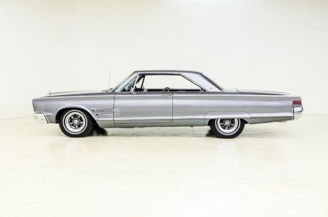 1966 Chrysler 300 Series -- - photo 4