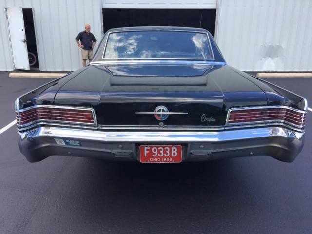 1966 Chrysler 300 Series - photo 4