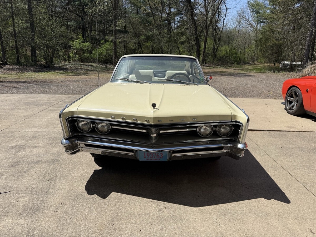 1966 Chrysler 300 - photo 3