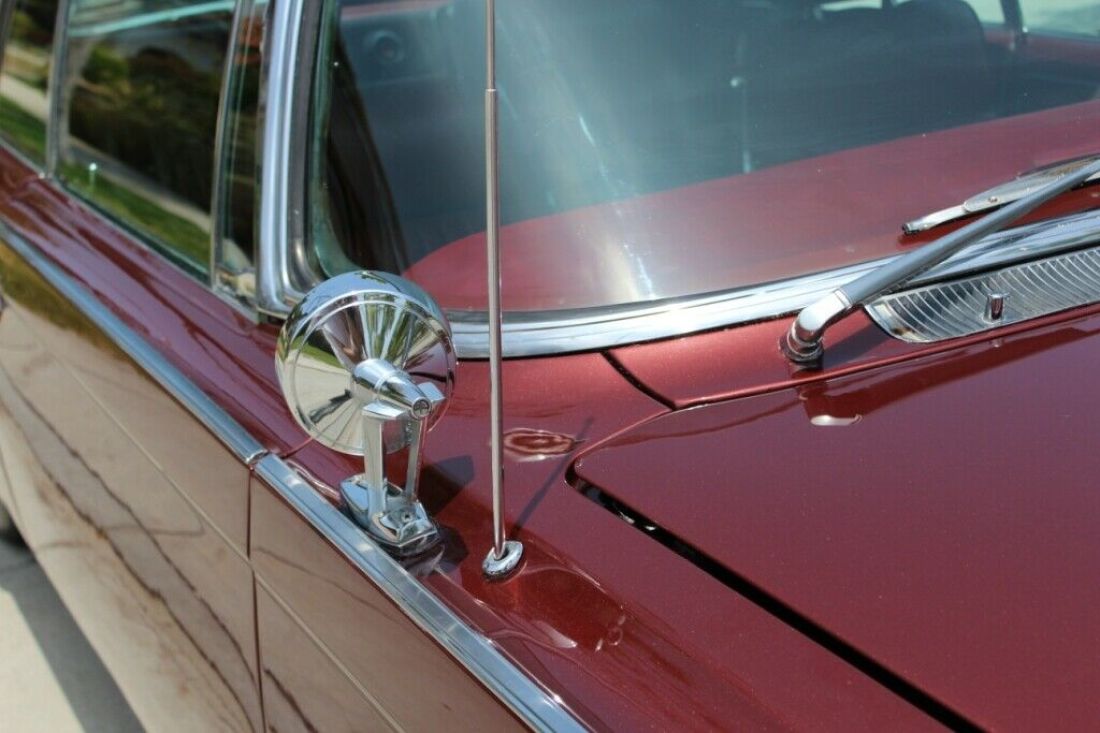 1966 Chrysler Imperial - photo 10