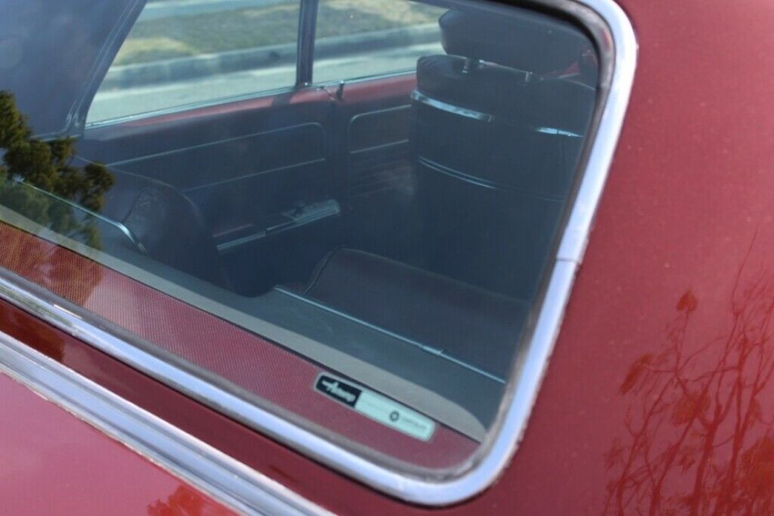 1966 Chrysler Imperial - photo 9