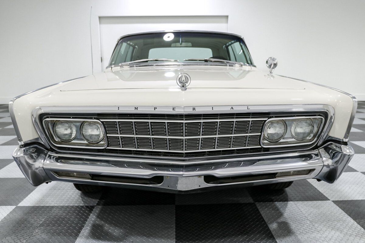 1966 Chrysler Imperial - photo 2